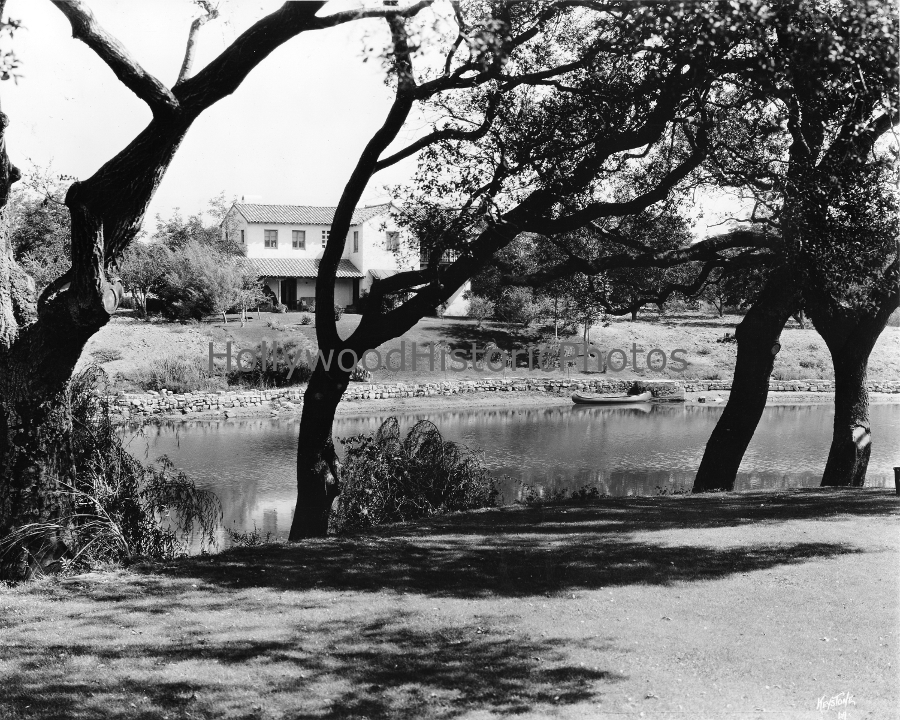 1925 Toluca Lake JPGWM.jpg